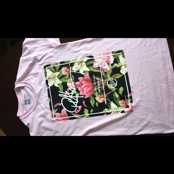 Young & Reckless Tee - Picture 1 of 2