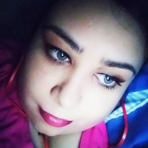 Meet your Posher, Josefina