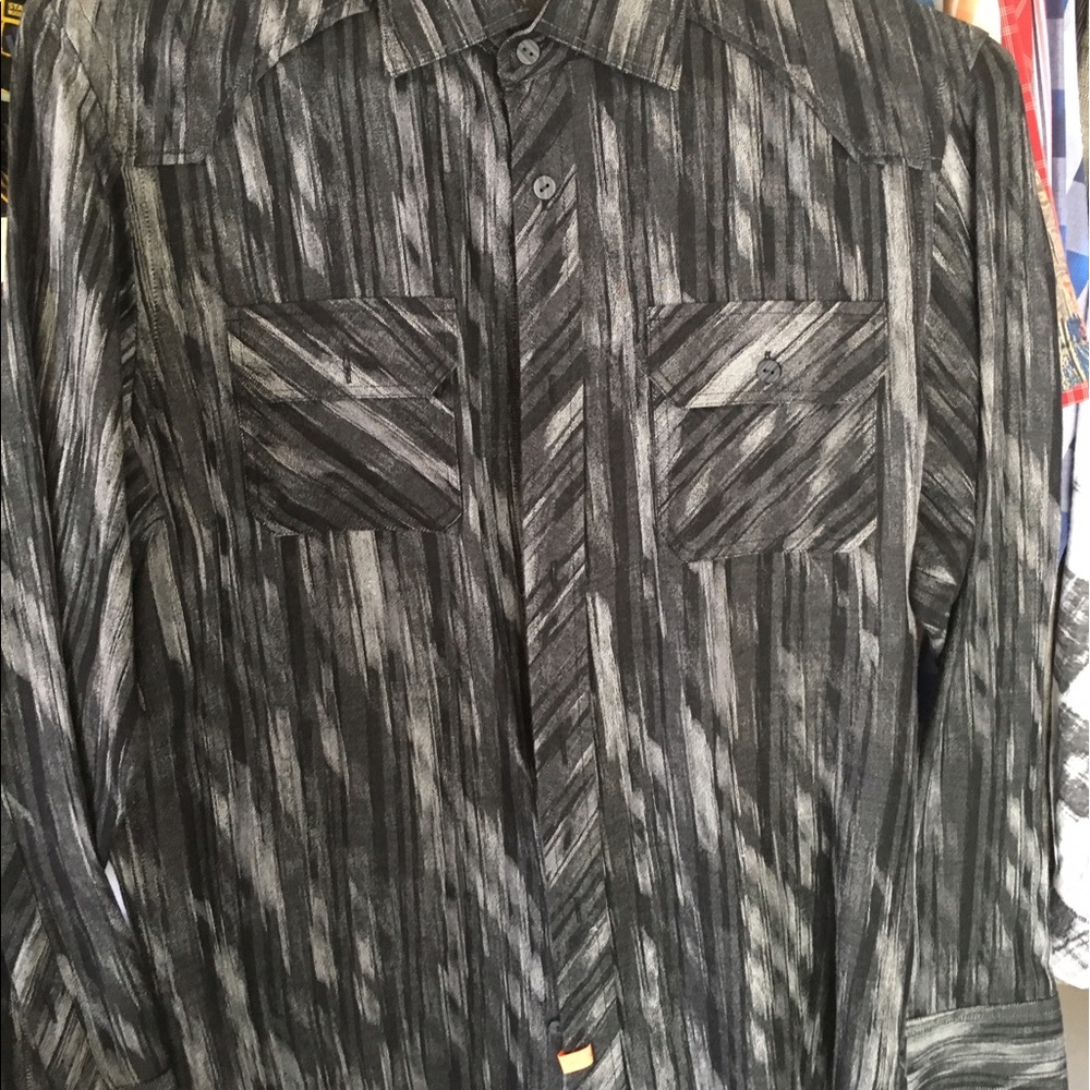 Men's long sleeve shirt