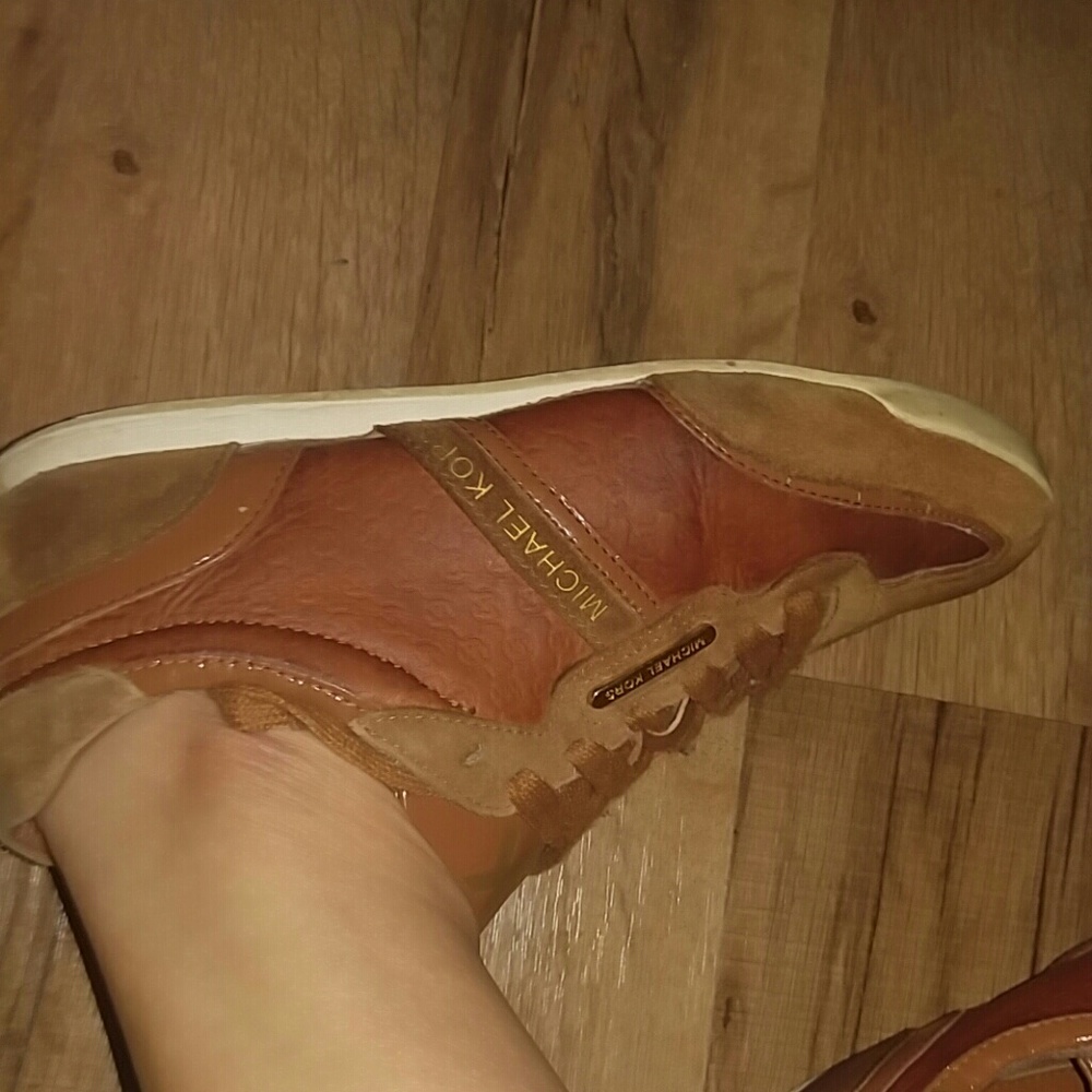 Mk shoes