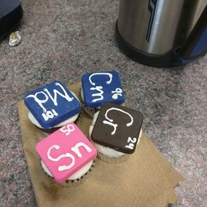 Meet your Posher, Nadia