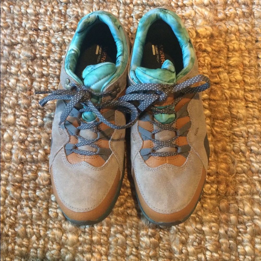 Brand new Merrell hiking shoes