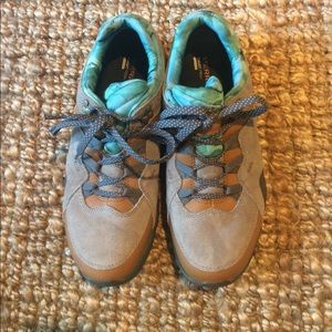 Brand new Merrell hiking shoes