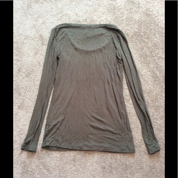 NWT Olive Green Longsleeve Tee - Picture 2 of 3