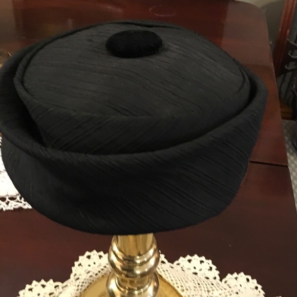 Vintage hat - Picture 1 of 2