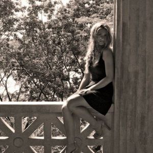 Meet your Posher, Daniela