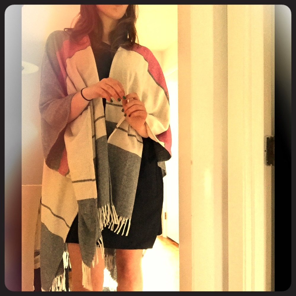 GAP cape