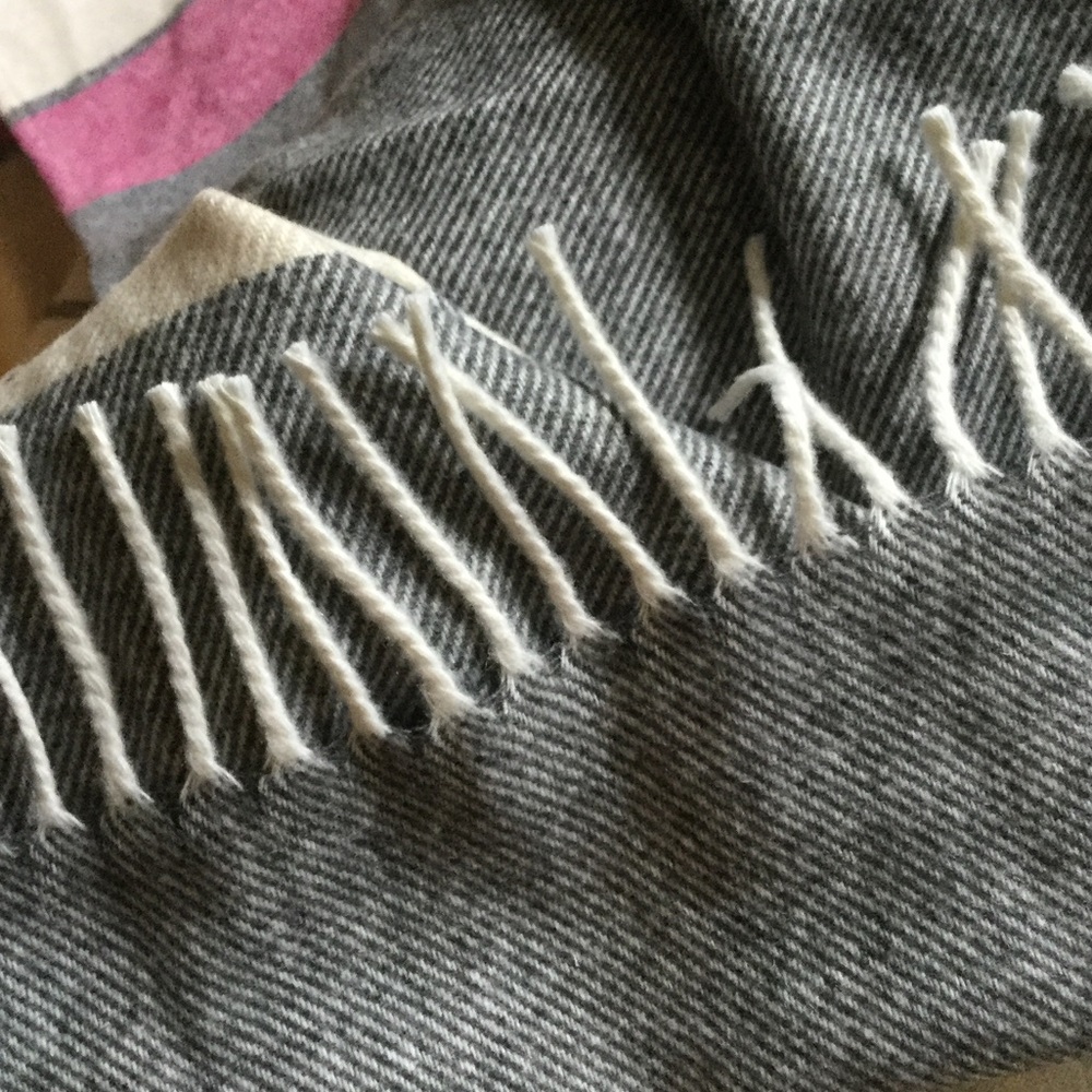 GAP cape - Picture 6 of 7