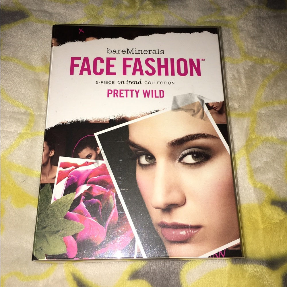 BNIB Bare Minerals Face Fashion makeup set