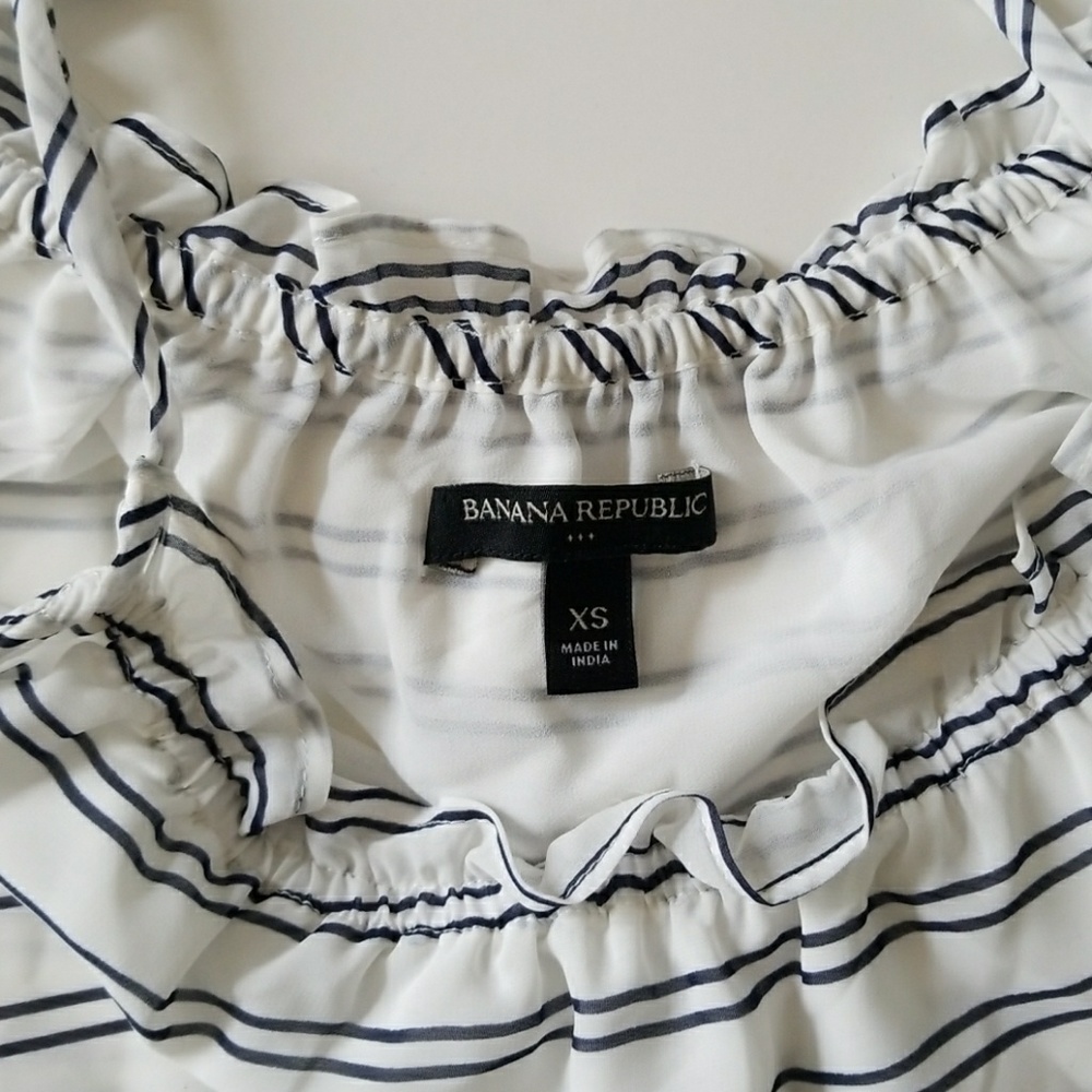 BR Ruffled Hem Cami Style Top - Picture 3 of 5