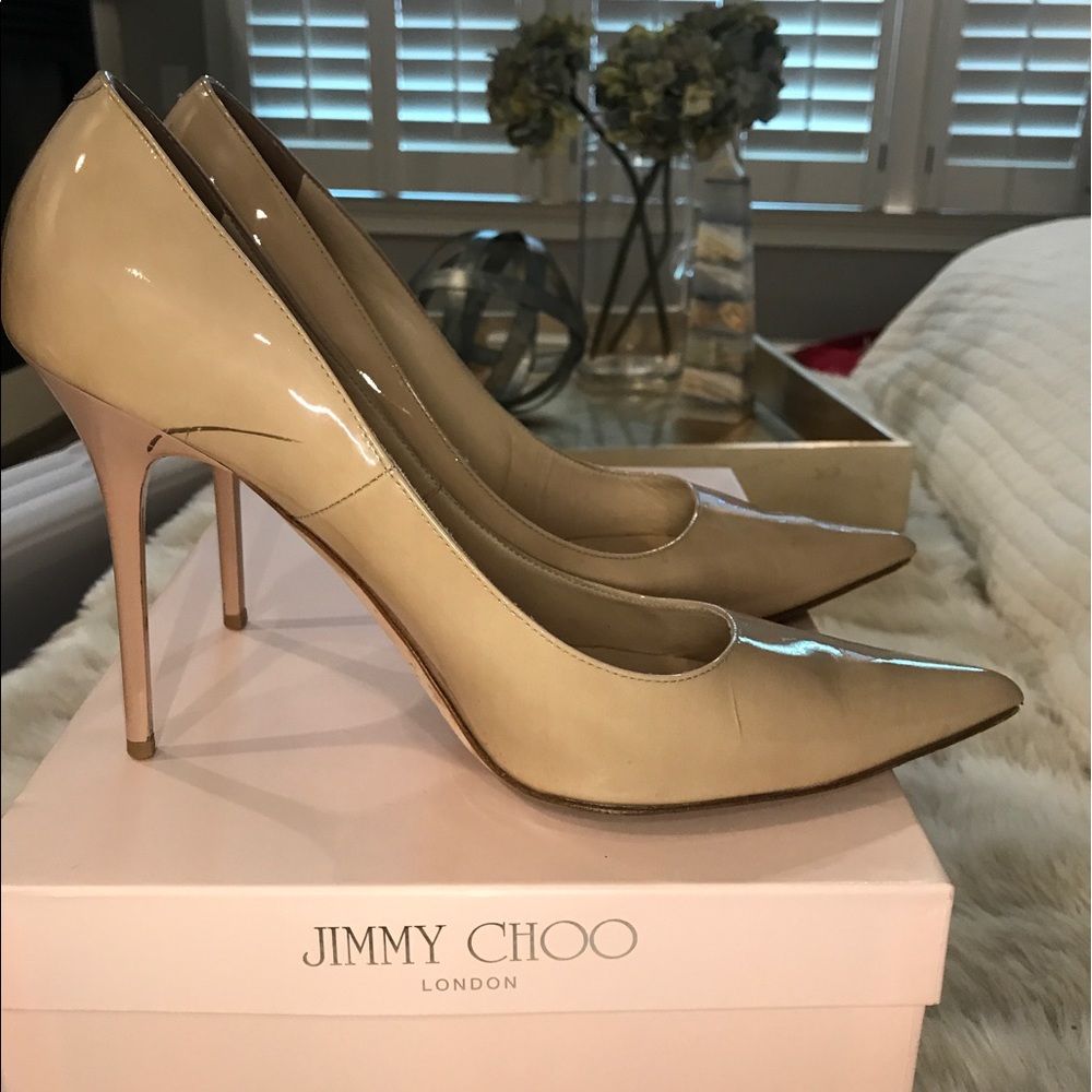 Jimmy Choo nude patent leather heels with box