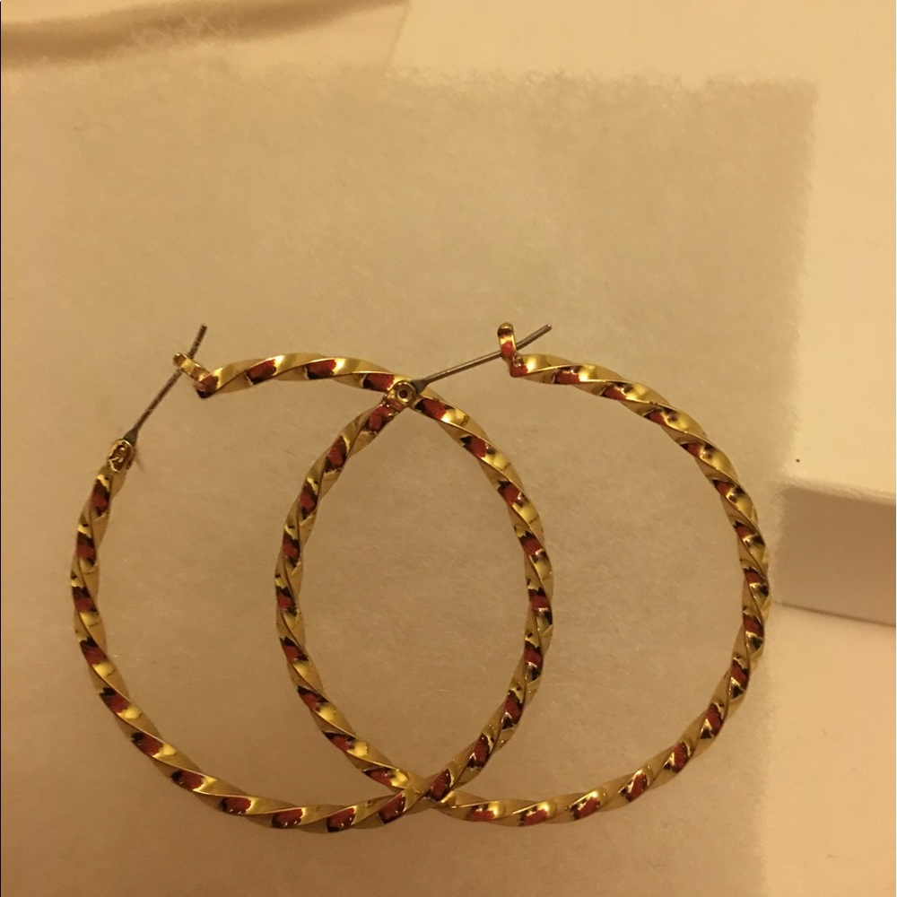 Round hoops