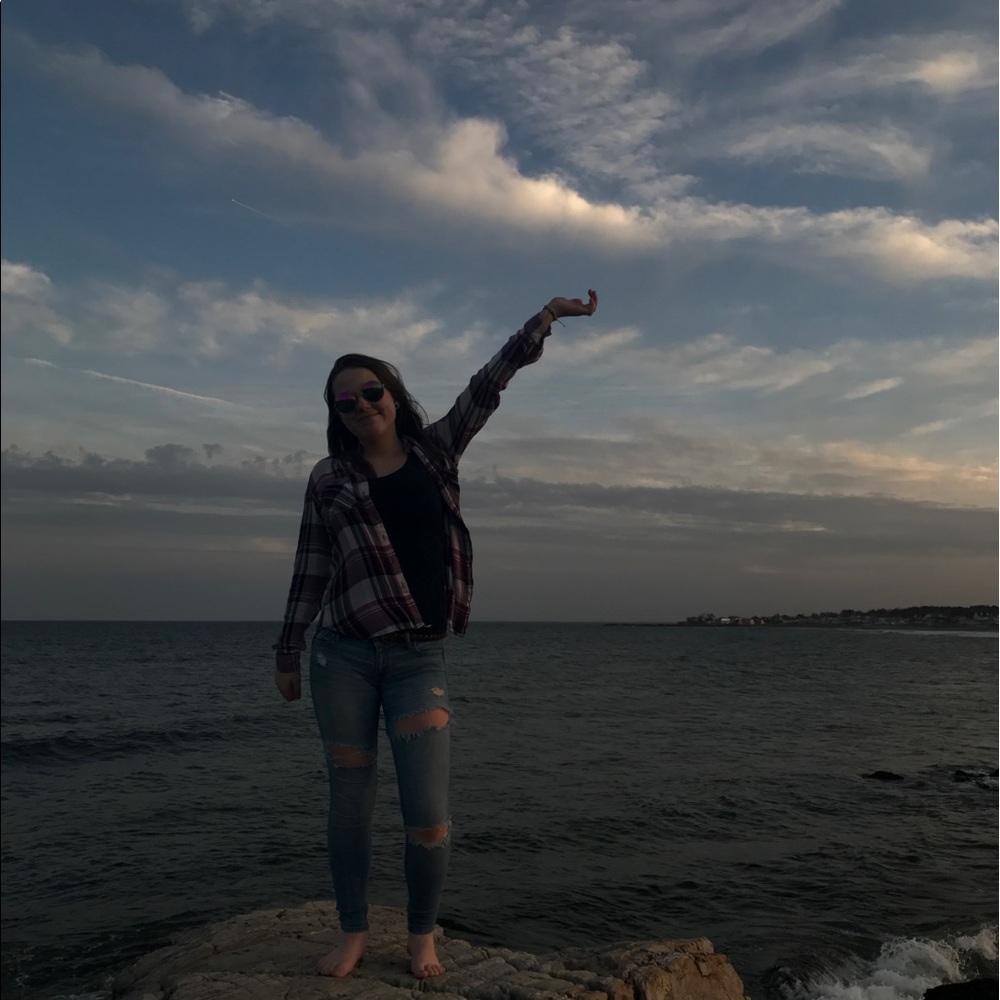 Meet your Posher, Kayla