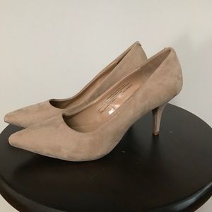 Merona suede pumps