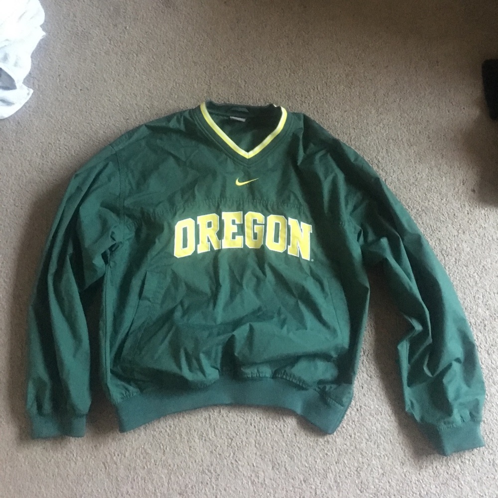 Size small oregon ducks windbreaker