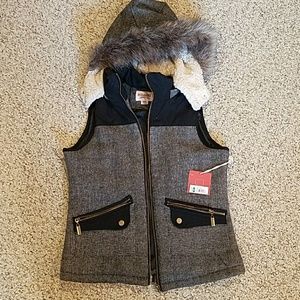 NWT Mossimo puffer vest