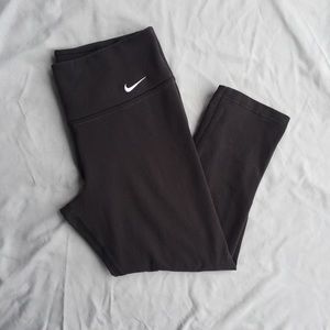 Nike Black Capri Leggings