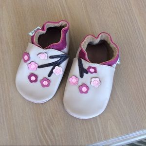 Bobux soft soled leather shoes