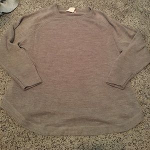 Never been worn cream sweater