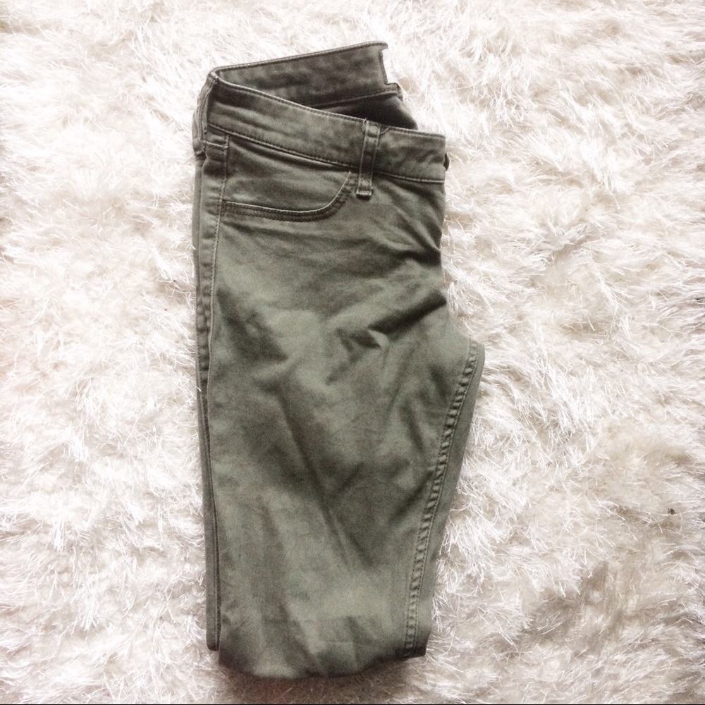 Hollister jeans