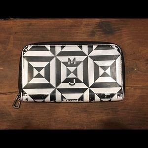 SALE🎉Marc Jacobs Wallet - Used Condition