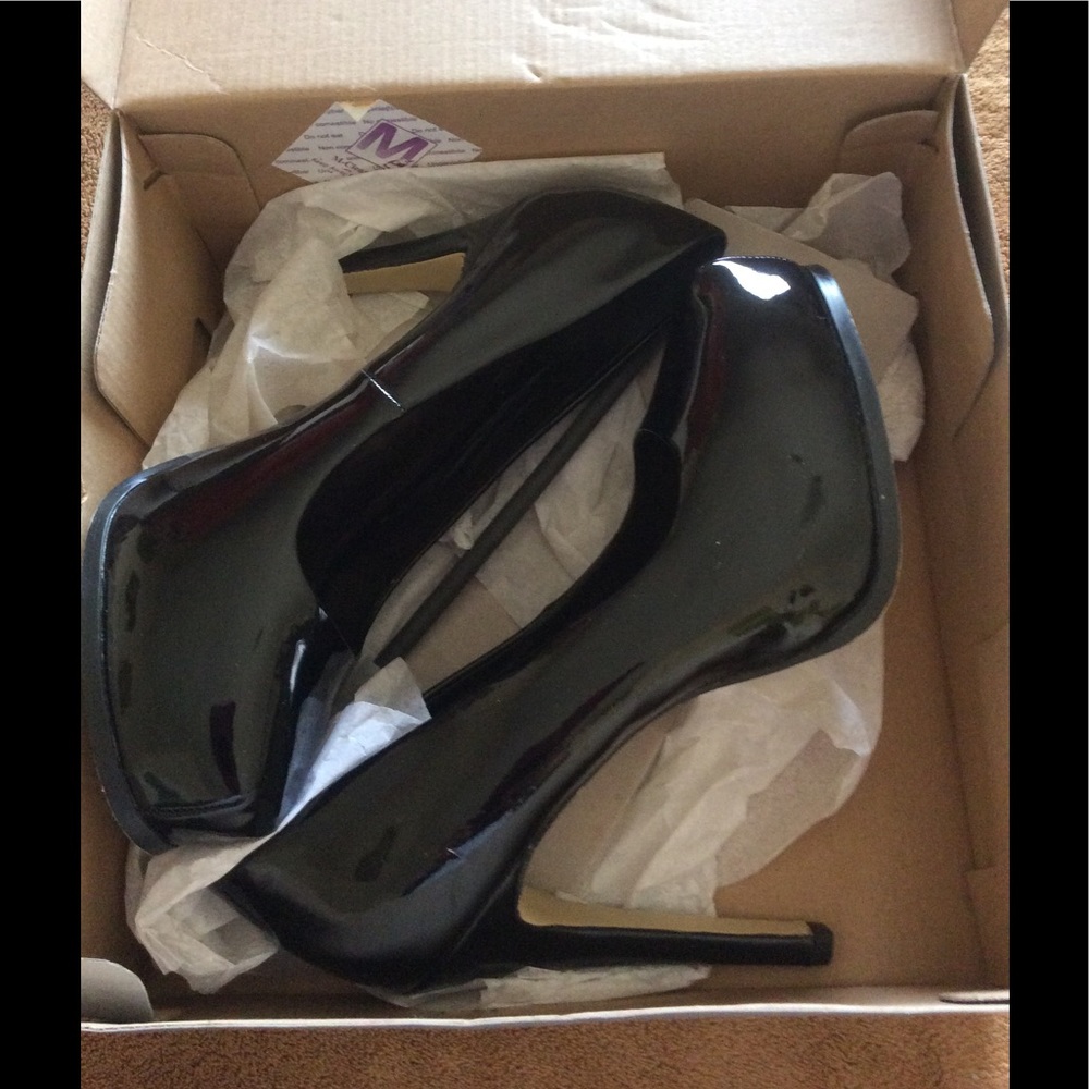 Platform shoes sz 7