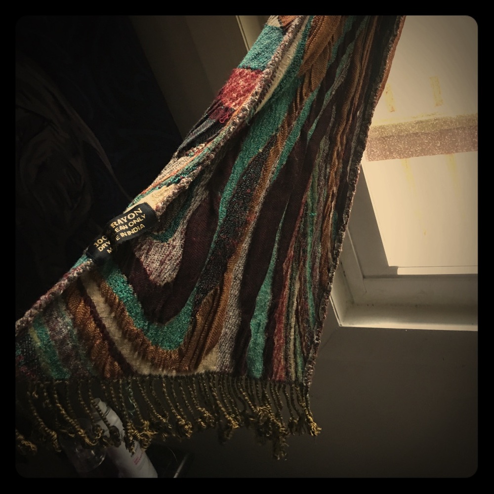Handcrafted one of a kind brand new scarf. Beauty.