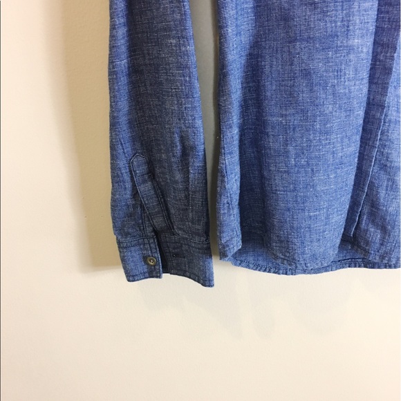 Banana Republic Heritage Blue Button Down Top - Picture 6 of 7