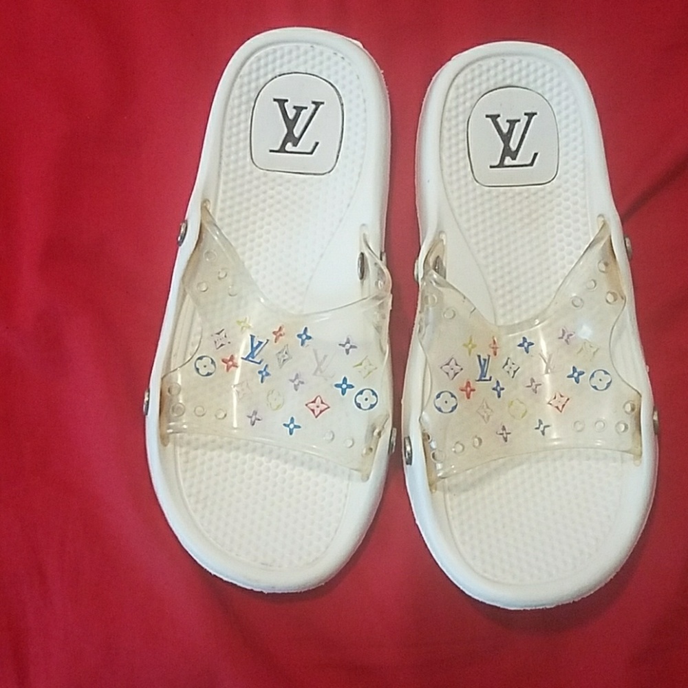 Louis Vuitton Pool Slides