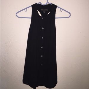 Black button down sleeveless