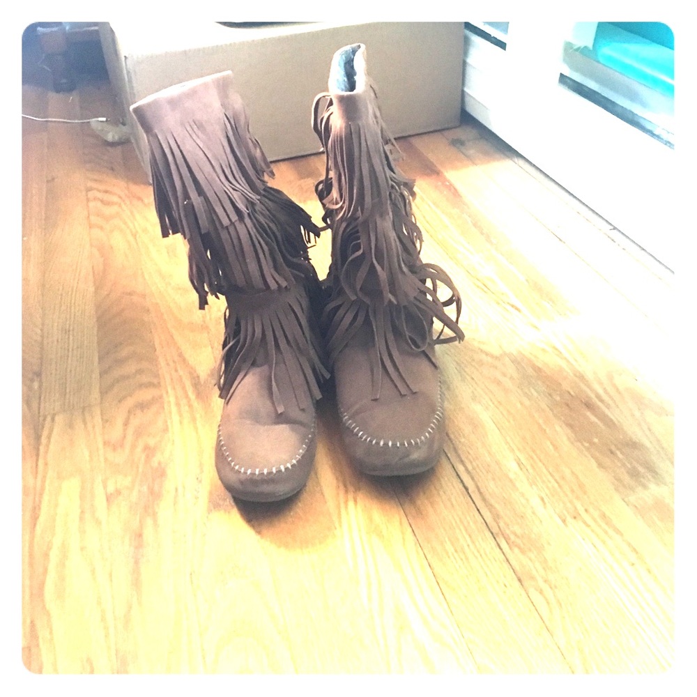 Union bay fringe boots
