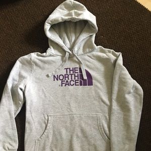 Gray north face hoodie