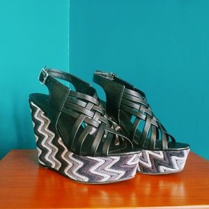 Chevron Wedges