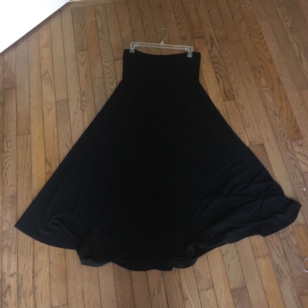 FLOWY heavy cotton black maxi skirt