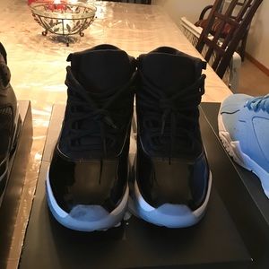 Jordan Retro 11