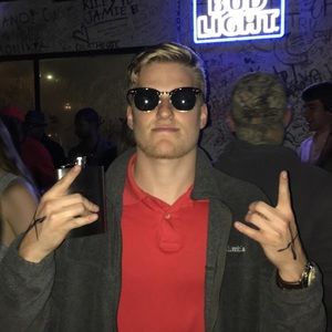 Meet your Posher, Tyler