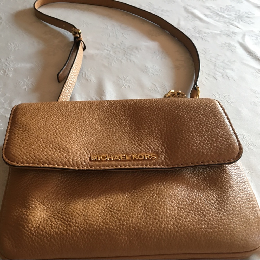 Michael Kors pocketbook