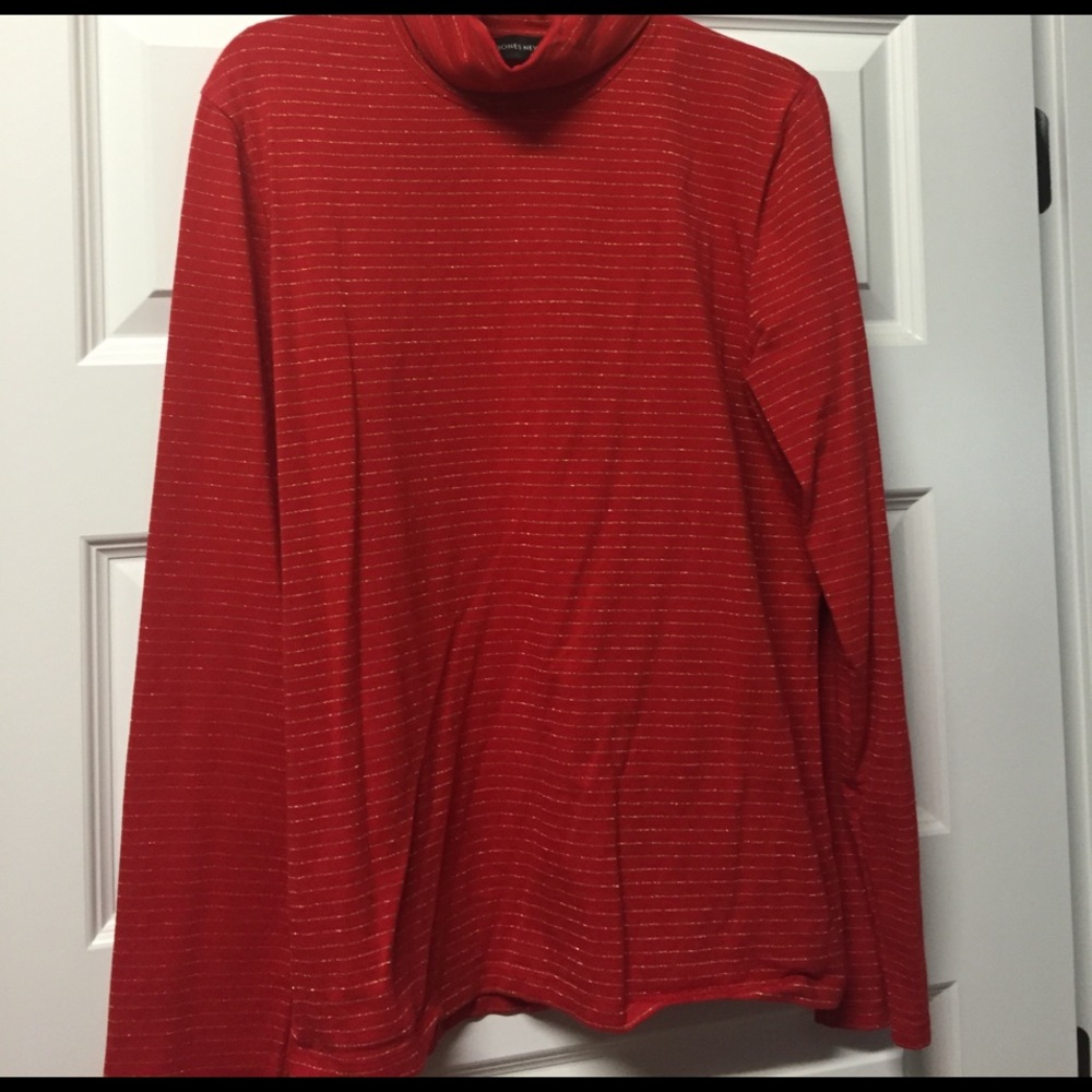 Jones New York red and gold turtle neck