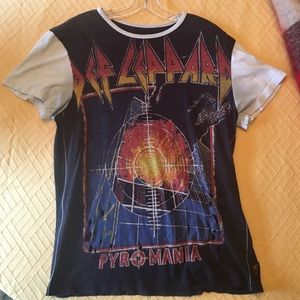 Def Leppard t-shirt