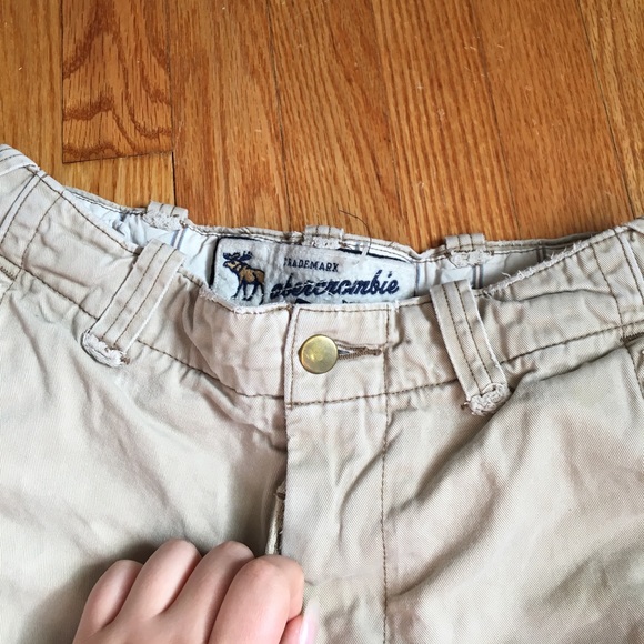 boys khaki shorts - Picture 2 of 3