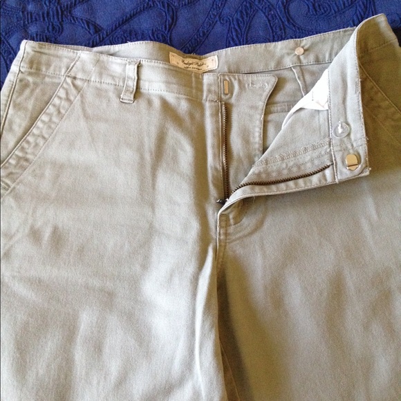 INDIGO PALM MIDRISE SAGE 4-POCKET CAPRI Jean SZ 8 - Picture 4 of 4