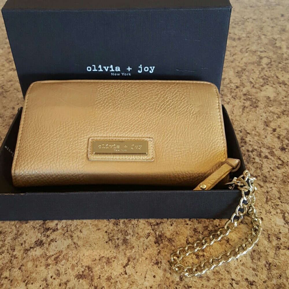 New Olive+Joy New York Clutch Wallet