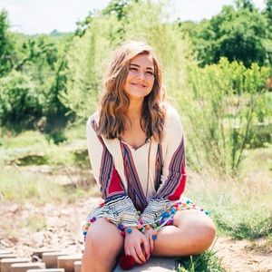 Meet your Posher, Emily