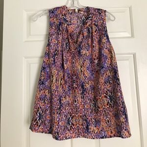 Sleeveless blouse with Monet inspired pattern