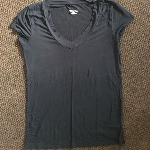 Merona v neck black t shirt