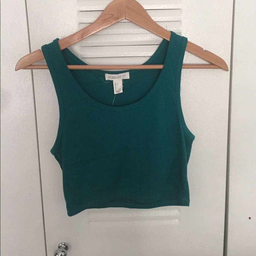 EVERYTHING MUST GO✨ Forever 21 crop top with tags