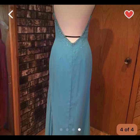 Beautiful light blue sequin formal gown - Picture 4 of 4