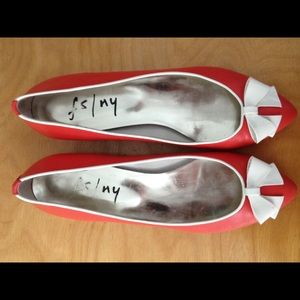 French sole Fs/ny orange ballet flats 8 1/2 B