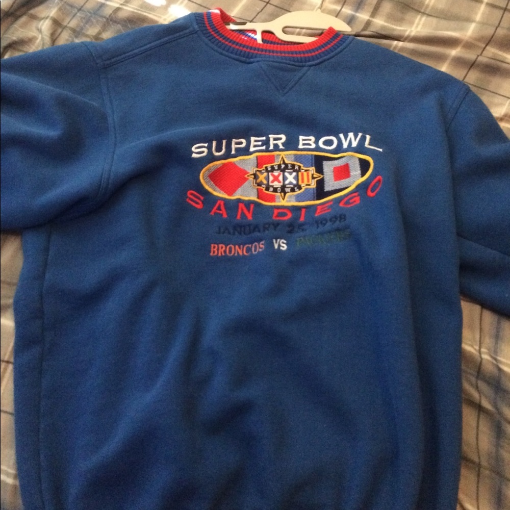 Vintage 1998 Super Bowl sweater