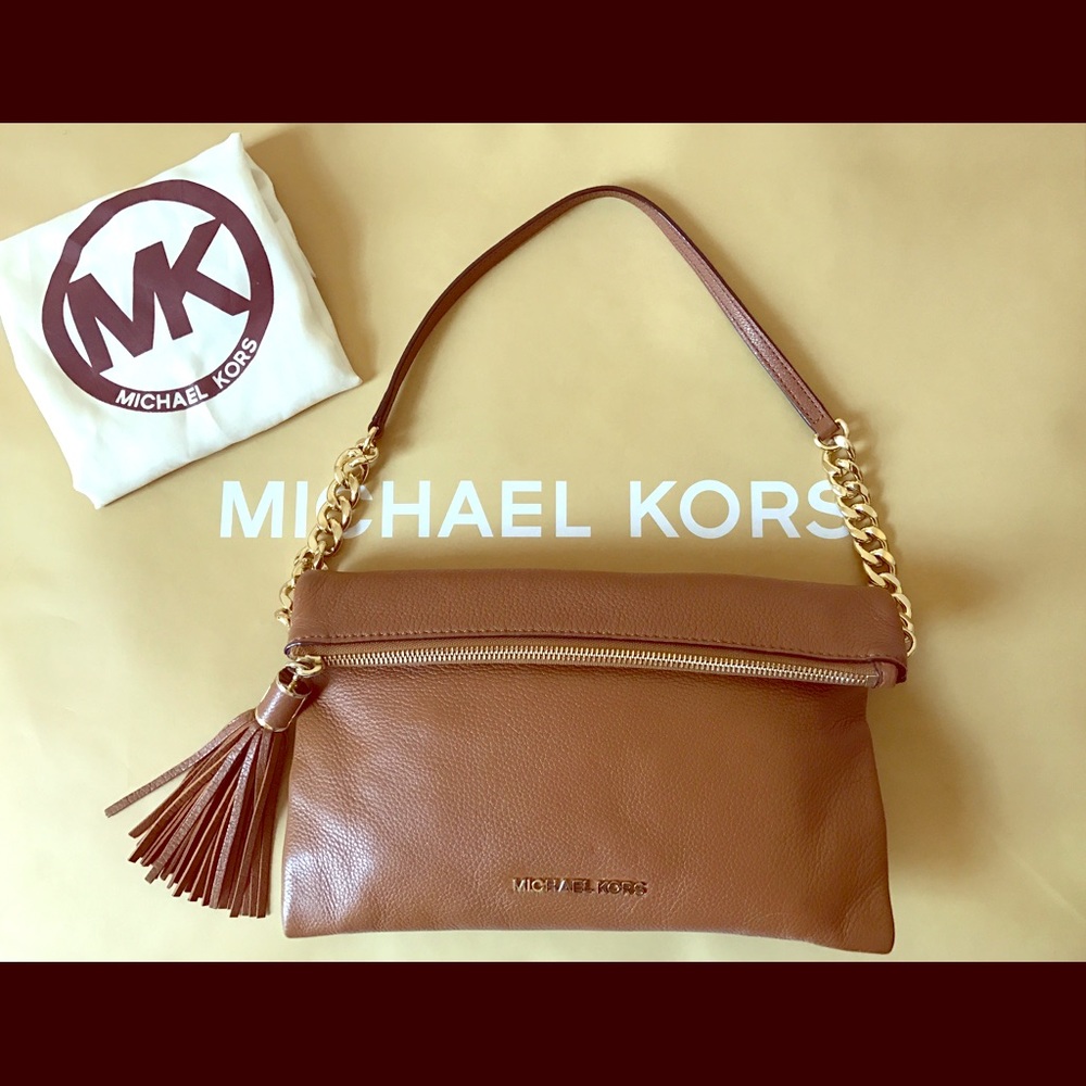 🚫SOLD🚫 MICHAEL KORS Bedford Foldover Clutch